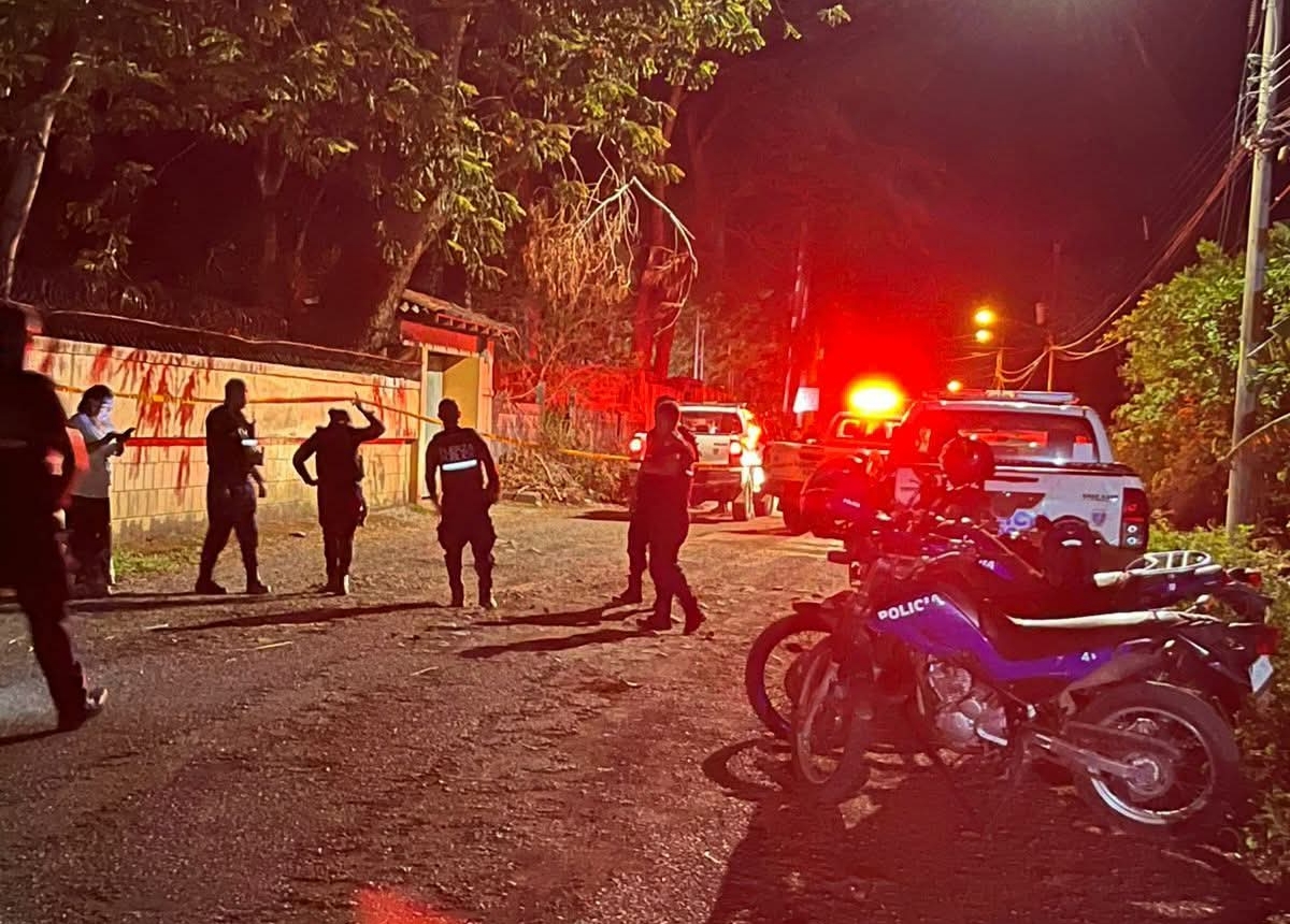 INTENTO DE ASALTO DEJA UN MENOR FALLECIDO Y UN ADULTO GRAVE
